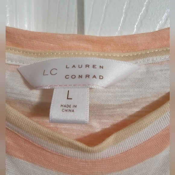 Lauren Conrad Top - Picture 3 of 4